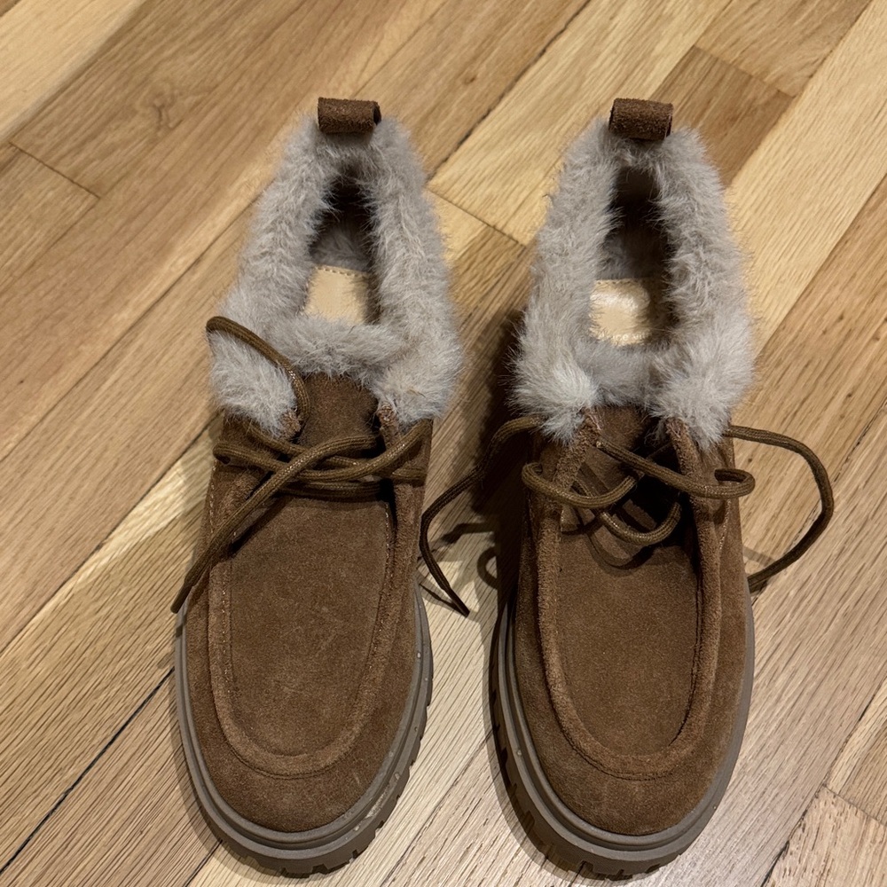 Dolce Vita Brown Suede Lace-Up Faux Fur Trim Boots